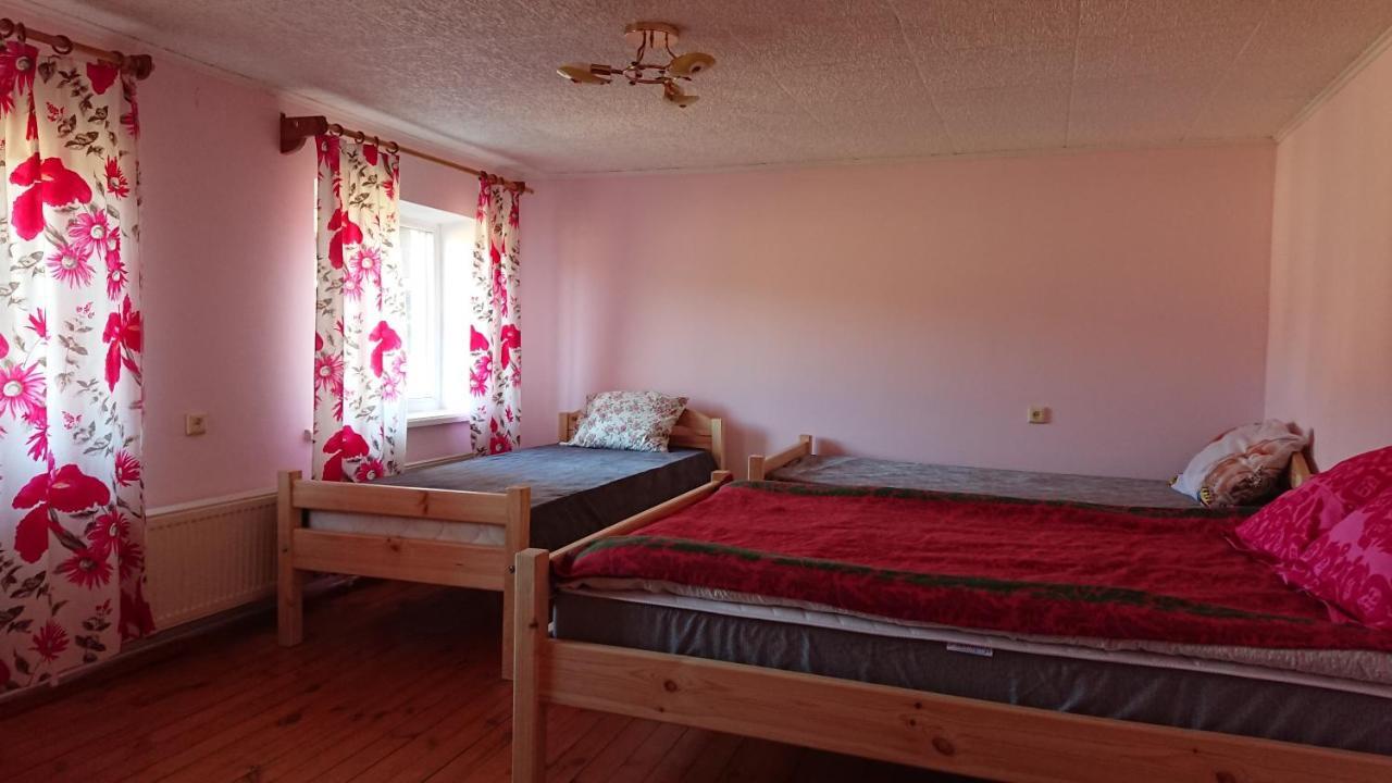 Apartamento Dzivoklis Pirmie Zalmezi Jurkalne Exterior foto