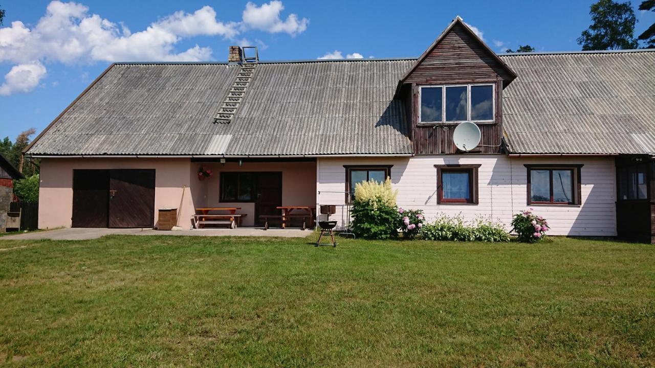 Apartamento Dzivoklis Pirmie Zalmezi Jurkalne Exterior foto